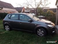 Używany Kia Ceed 2011 Grafitowy Hatchback