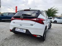 Używany Hyundai i20 100 KM (73 kW) 2022 Biały Hatchback
