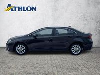 Używany Toyota Corolla 125 KM (91 kW) 2021 Czarny (metalik) Sedan/Limuzyna