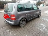 Używany VW Touran 2006 Srebrny Minivan