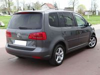 używany VW Touran 1.6dm 105KM 2015r. 207 136km