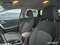 Używany Kia Ceed 2024 Srebrny Hatchback