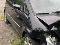 Używany Lancia Musa 2007 Czarny Minivan