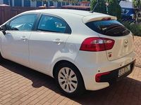 Używany Kia Rio 109 KM (80 kW) 2016 Biały Hatchback