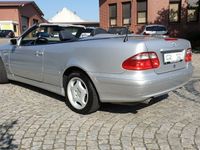 Używany Mercedes CLK230 Avantgarde 197 KM (144 kW) 2000 Srebrny Kabriolet