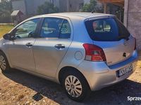 używany Toyota Yaris 1.0 Benz+LPG, Polski salon