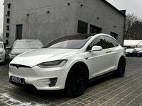 Używany Tesla Model X 397 kW (540 KM) 2017 Biały (metalik) SUV