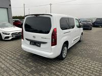 używany Toyota Proace Verso 1.5dm 130KM 2024r. 63 950km