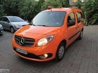 Używany Mercedes Citan 109 90 KM (66 kW) 2018 Pomarańczowy Kombi