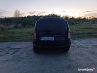 używany Dacia Logan MCV b+g auto ma abonament na rok parkingu w Kielcach 2 strefy