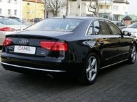 używany Audi A8 4.2dm 351KM 2011r. 438 000km