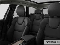 Używany Volvo XC60 455 KM (334 kW) 2026 Zielony SUV