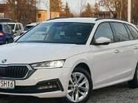 Używany Skoda Octavia Ambition 150 KM (110 kW) 2020 Biały Kombi