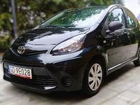 Używany Toyota Aygo 68 KM (50 kW) 2014 Czarny Hatchback