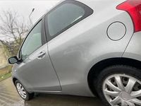 używany Toyota Yaris Sprzedam