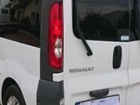 używany Renault Trafic II 9 osobowy klima,maly przebieg