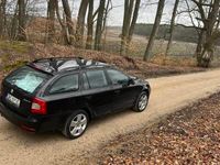 Używany Skoda Octavia 105 KM (77 kW) 2010 Czarny Sedan/Limuzyna