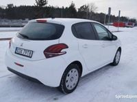 Używany Peugeot 208 2017 Biały Hatchback
