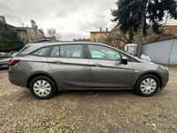 używany Opel Astra 4dm 125KM 2019r. 189 900km