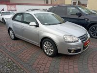 używany VW Jetta 1.4dm 122KM 2010r. 196 000km