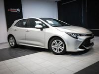 Używany Toyota Corolla 98 KM (72 kW) 2020 Srebrny Hatchback