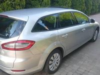 Używany Ford Mondeo 2012 Srebrny Kombi