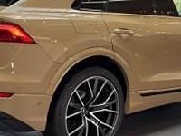 Nowe Audi Q8 286 KM (210 kW) 2025 Złoty SUV