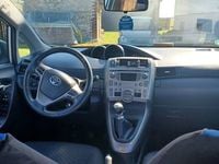 Używany Toyota Verso 126 KM (92 kW) 2009 Minivan