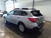 używany Subaru Outback 2.5dm 175KM 2018r. 45 921km