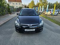Używany Hyundai i30 109 KM (80 kW) 2009 Czarny Hatchback