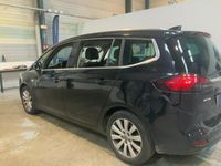 używany Opel Zafira 1.4dm 140KM 2017r. 134 713km