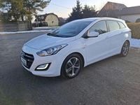 Używany Hyundai i30 101 KM (74 kW) 2015 Biały Kombi