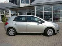 używany Toyota Auris 2dm 126KM 2008r. 141 000km