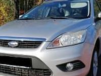 Używany Ford Focus 101 KM (74 kW) 2010 Srebrny Kombi