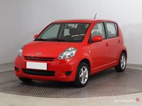 Używany Daihatsu Sirion 2012 Czerwony Hatchback
