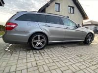 używany Mercedes 250 e-classe w 212 CDISuper stan sprowadzony