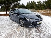 Używany Toyota Corolla 122 KM (89 kW) 2020 Czarny Kombi