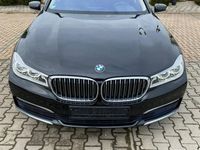 używany BMW 750 4.4dm 450KM 2016r. 121 000km