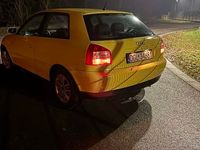 Używany Audi A3 2002 Żółty Hatchback