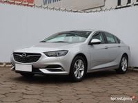 Używany Opel Insignia 165 KM (121 kW) 2020 Srebrny Hatchback
