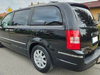 używany Chrysler Grand Voyager 2.8dm 163KM 2008r. 280 000km