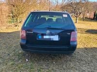 Używany VW Passat 2003 Czarny Kombi