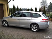 Używany Peugeot 308 120 KM (88 kW) 2017 Srebrny Kombi