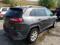 używany Jeep Cherokee 3.2dm 272KM 2018r. 48 000km