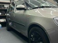 Używany Skoda Roomster 2007 Złoty Minivan