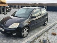 Używany Ford Fiesta 2002 Czarny Hatchback