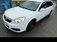 Używany Opel Vectra 2007 Biały Kombi