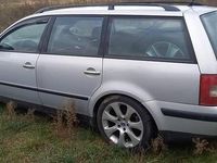 Używany VW Passat 2001 Srebrny Kombi