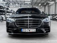 używany Mercedes S580 26 tys.km. Gwarancja. Monitory, skrętna oś 10, duży Head Up…
