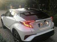 używany Toyota C-HR 1.8 Hybrid Selection 122 KM SUV Biała Perła